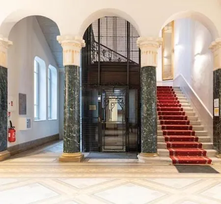 Palace Bernascon